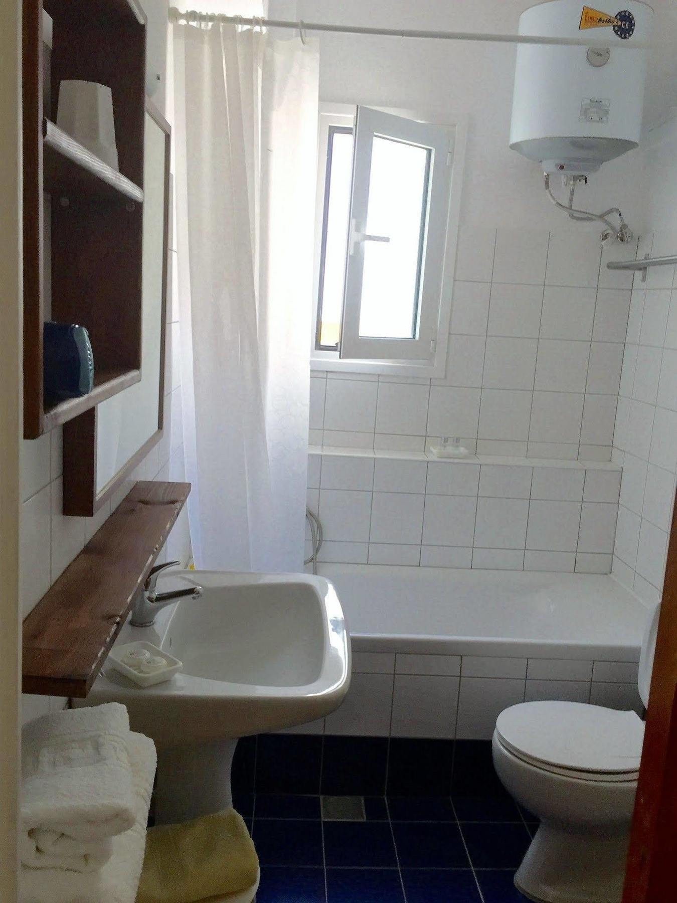 Popy Apartments Ierápetra Екстериор снимка